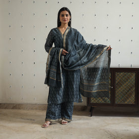 Buy Traditional Maheshwari Silk Bagru Print Kurta Set