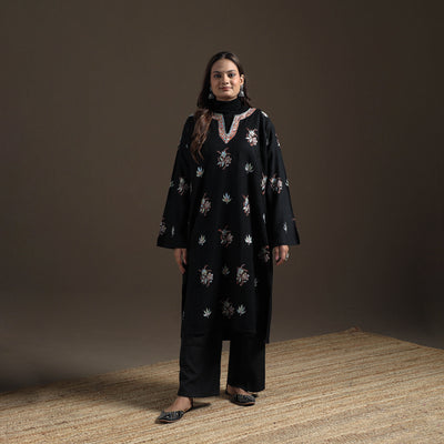 Kashmiri Heavy Sozni Hand Embroidered Handwoven Merino Wool Pheran 31