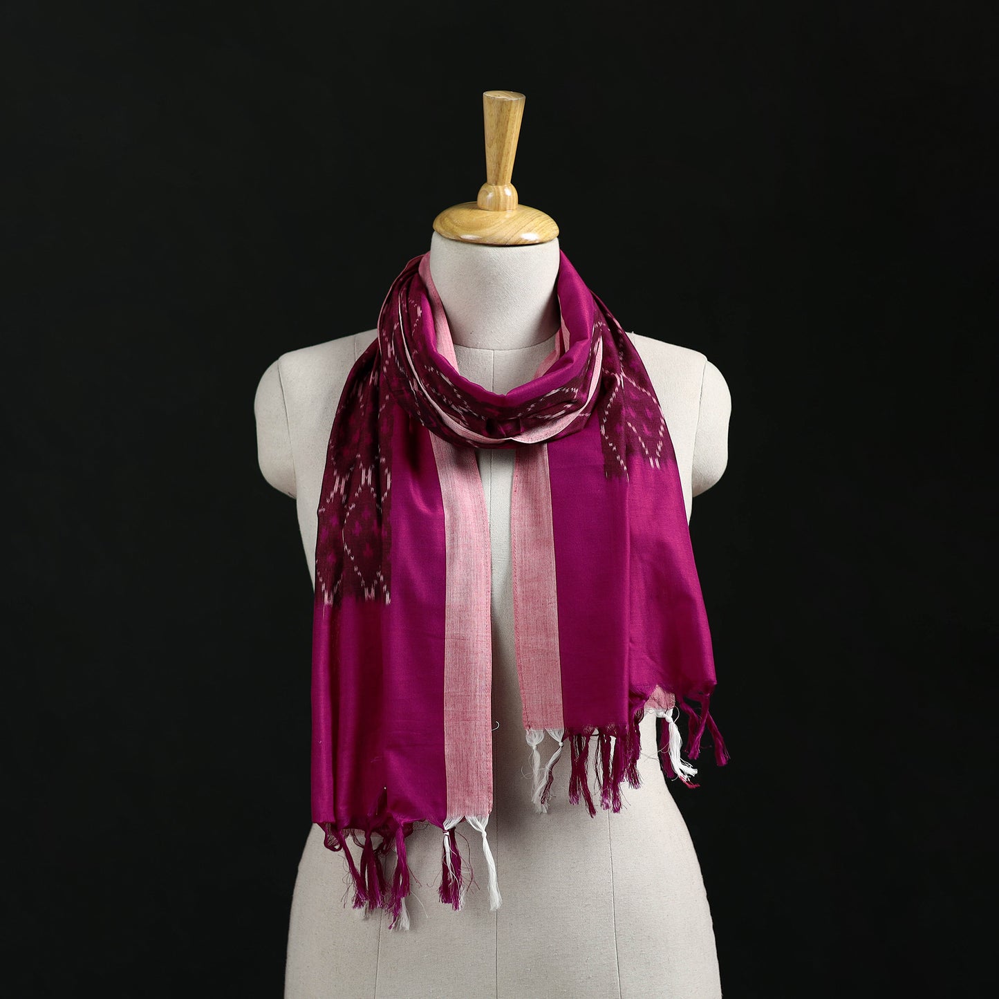 Pochampally Ikat Weave Cotton Stole 15