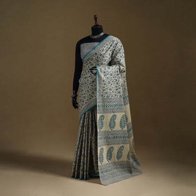 White - Gamthi Hand Block Print Pure Mul Cotton Saree with Blouse Piece 09