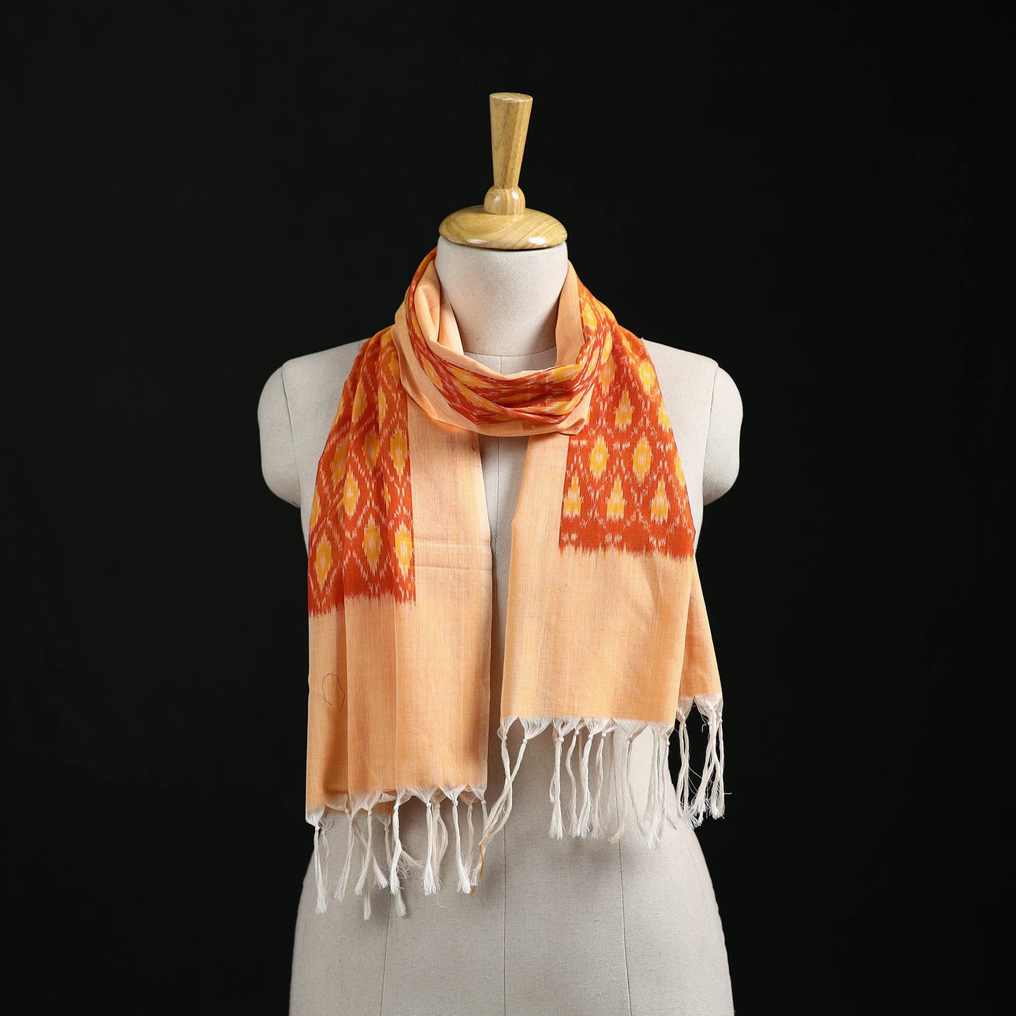 Pochampally Ikat Weave Cotton Stole 31