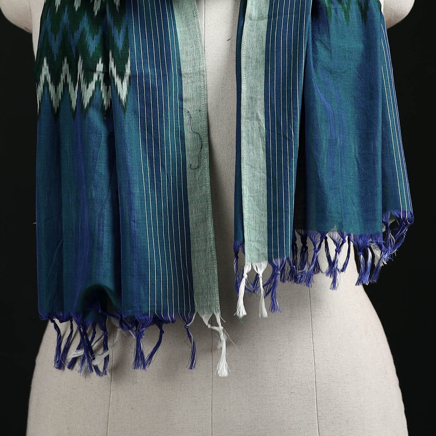 Pochampally Ikat Weave Cotton Stole 37