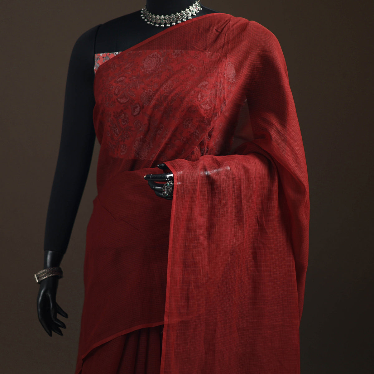 Nazaakat Kota Doria Cotton Plain Saree with Blouse Piece & Earrings 32