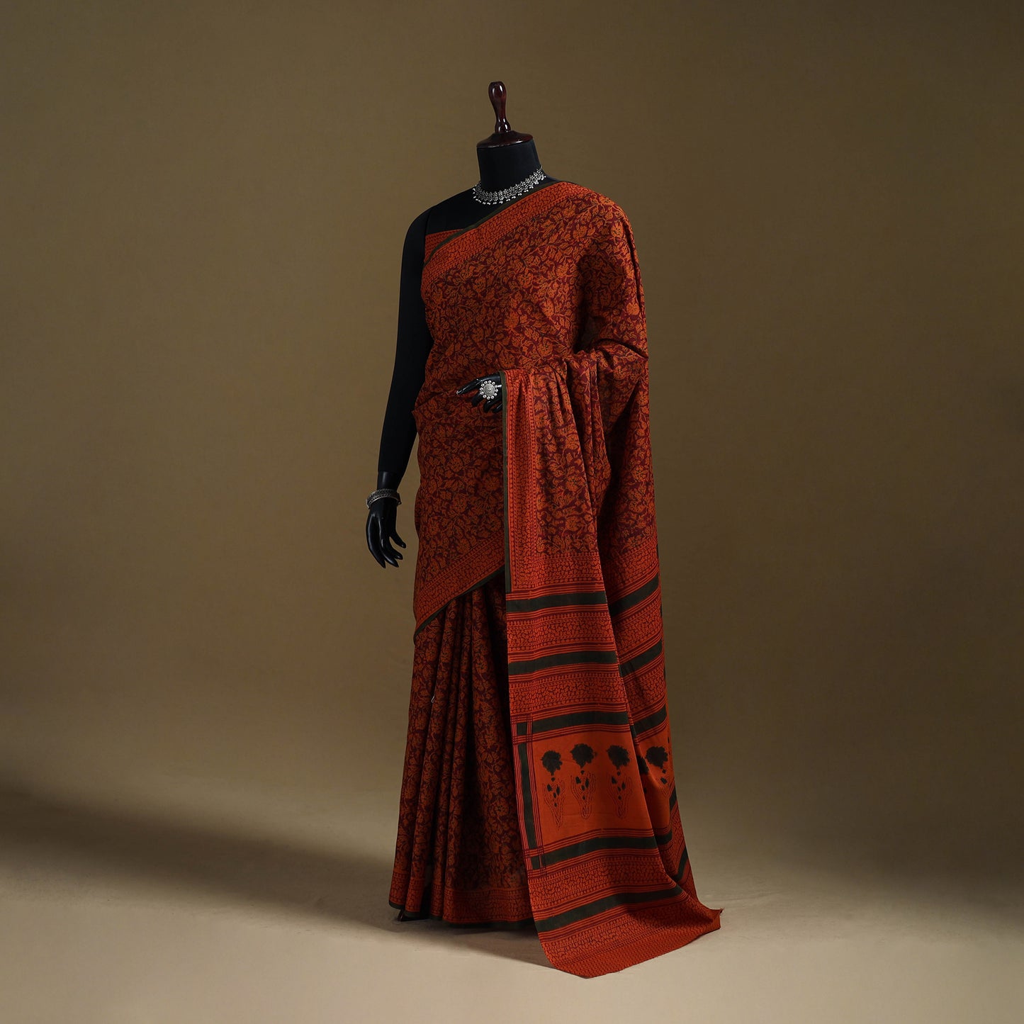 Red - Gamthi Hand Block Print Pure Mul Cotton Saree with Blouse Piece 15