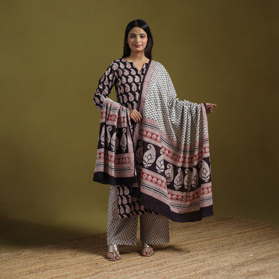 Natural Dyed Hand Block Bagh Print Cotton Suit Set with Dupatta for Women 12