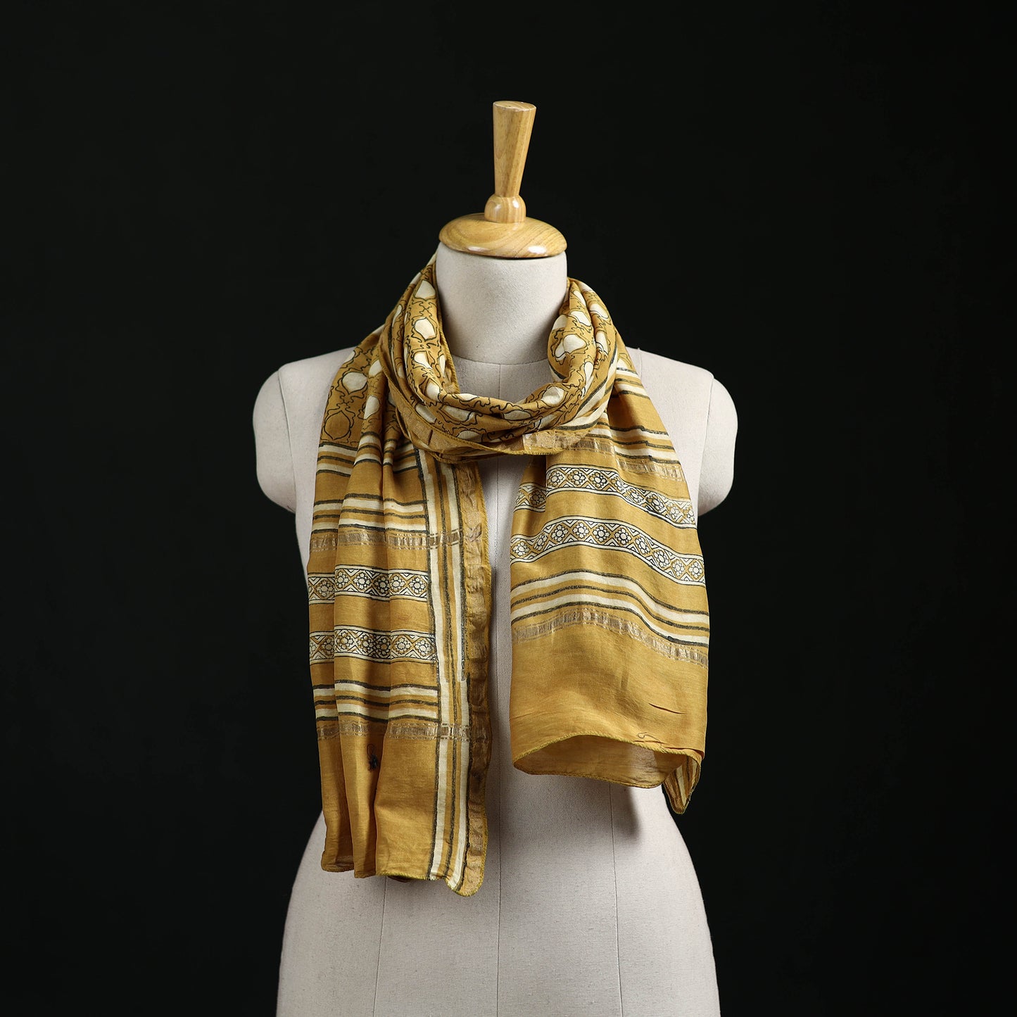 Akola Hand Block Print Chanderi Silk Handloom Stole 05