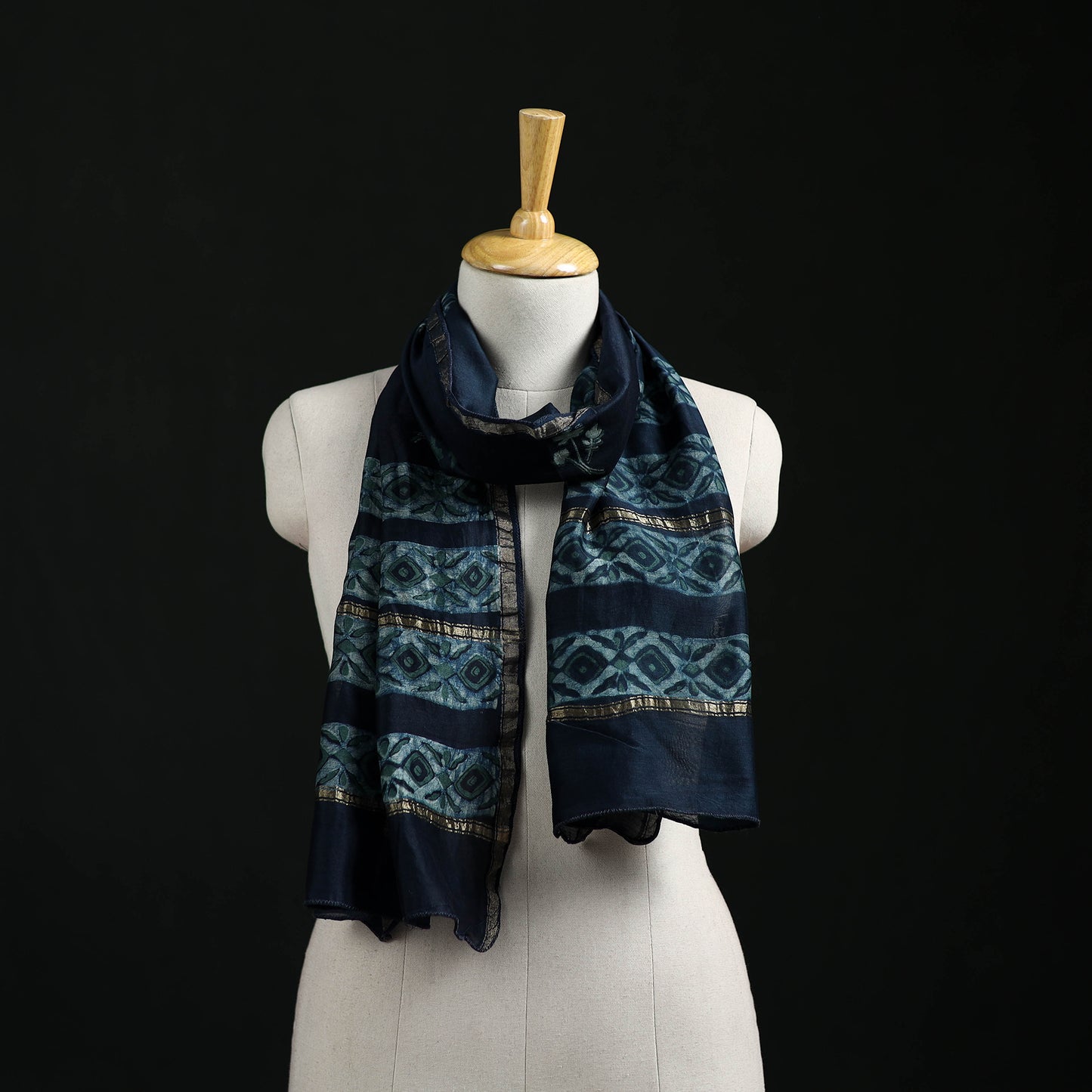Akola Hand Block Print Chanderi Silk Handloom Stole 09
