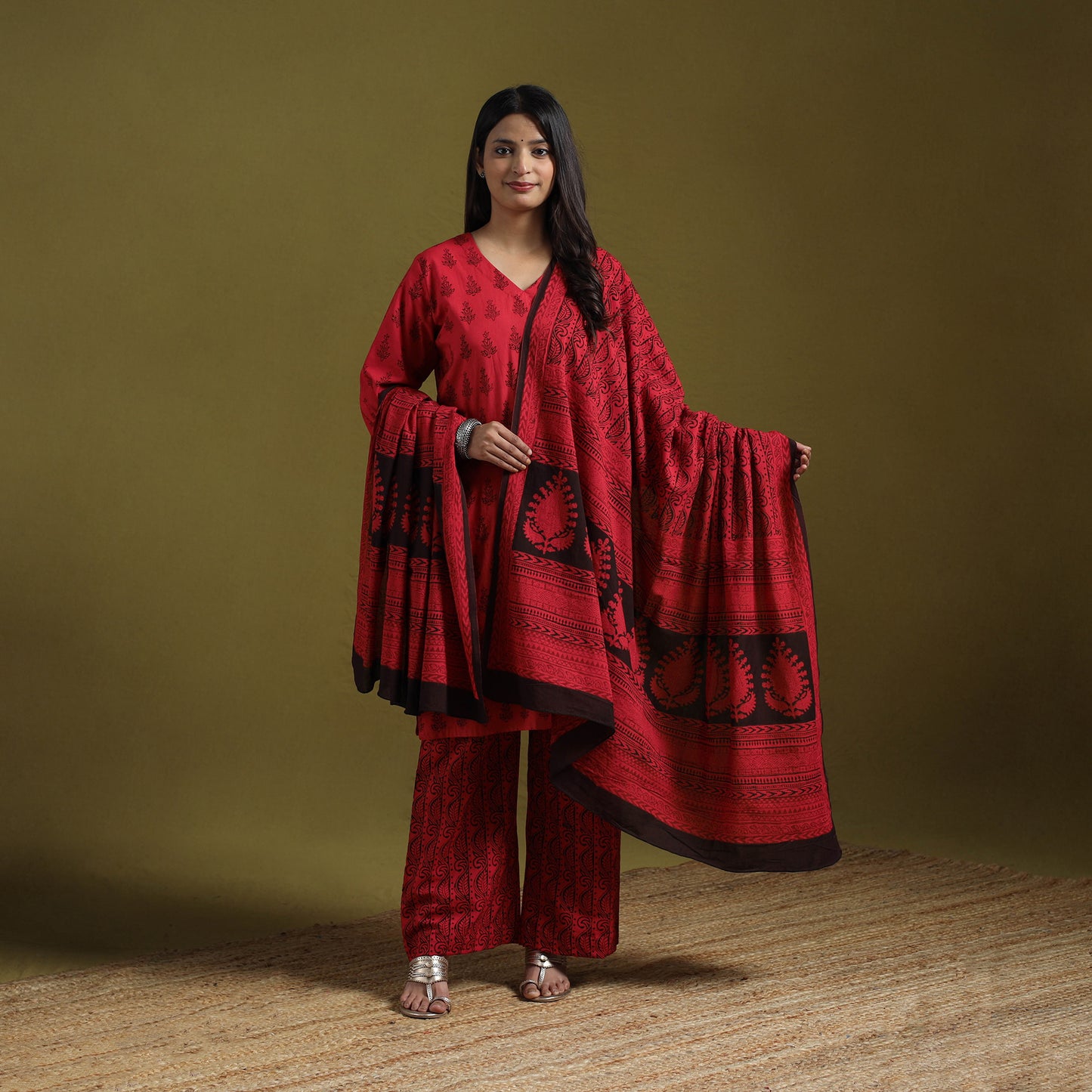 Natural Dyed Hand Block Bagh Print Cotton Suit Set with Dupatta for Women 21