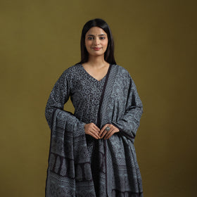 Natural Dyed Hand Block Bagh Print Cotton Suit Set with Dupatta for Women 18