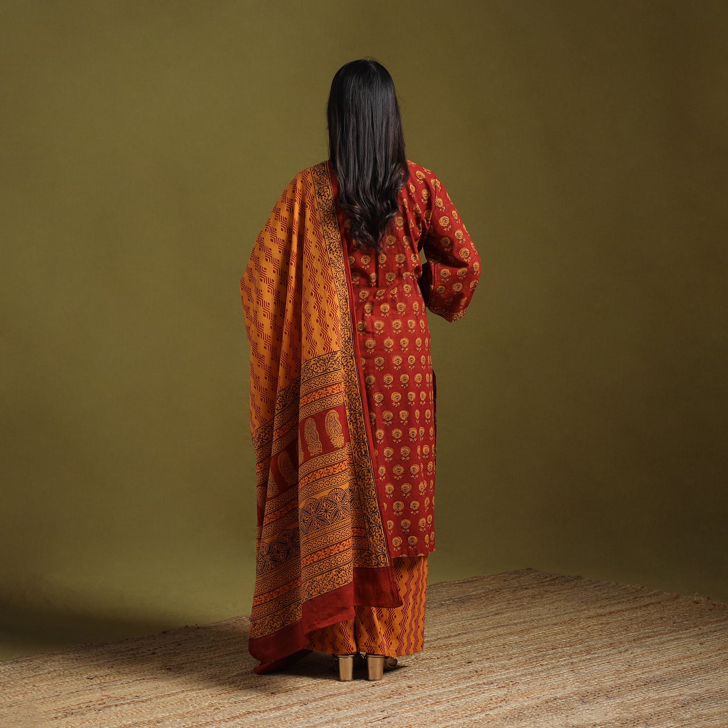 Natural Dyed Hand Block Bagh Print Cotton Suit Set with Dupatta for Women 01
