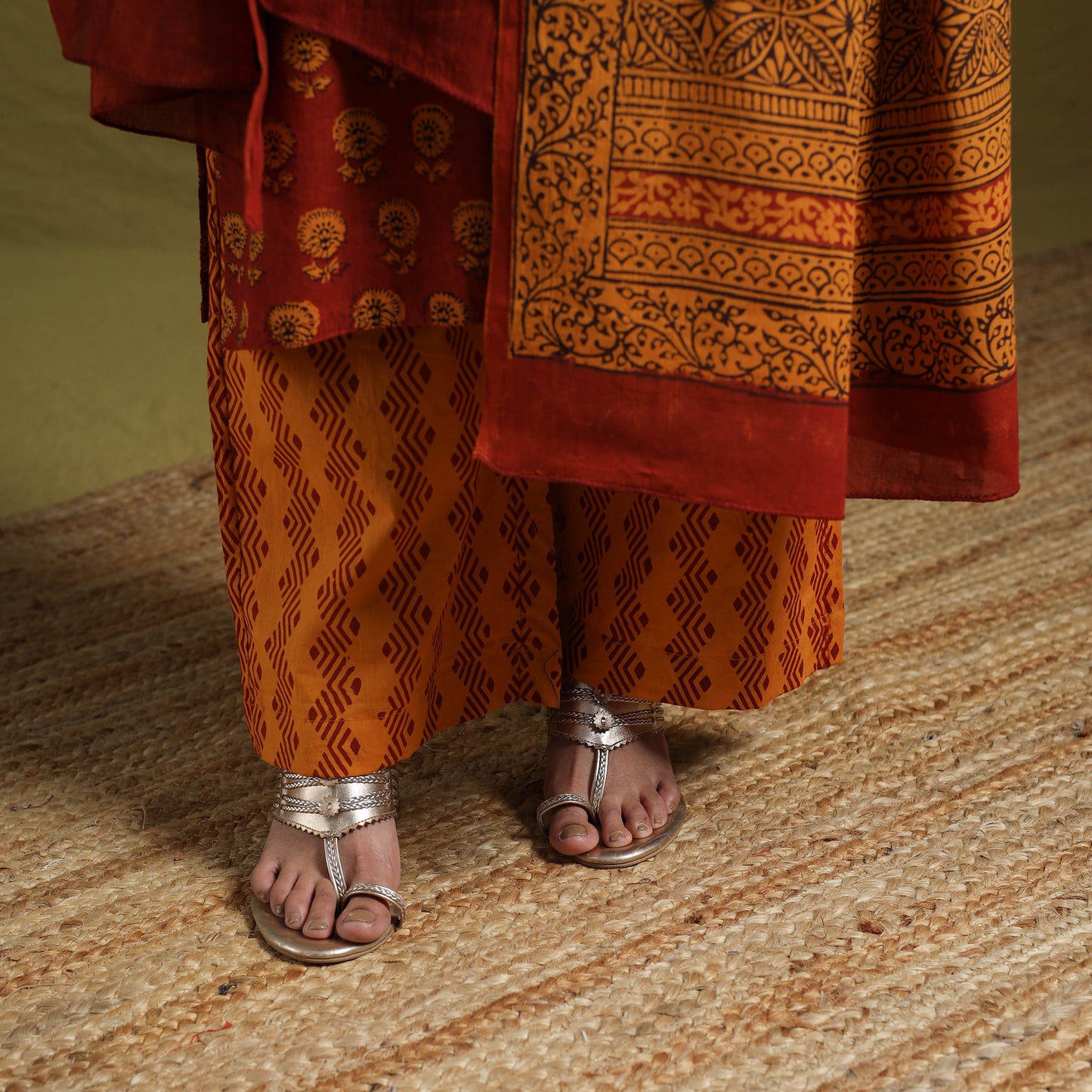 Natural Dyed Hand Block Bagh Print Cotton Suit Set with Dupatta for Women 01