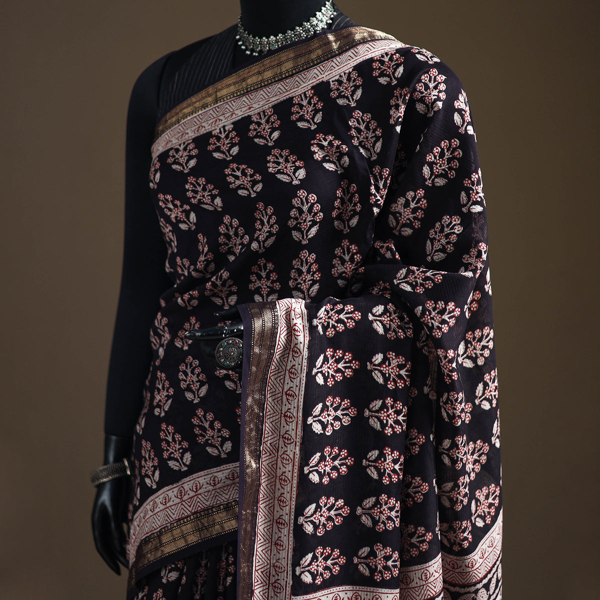 Bagh Hand Block Print Natural Dyed Maheshwari Silk Zari Border Saree 09