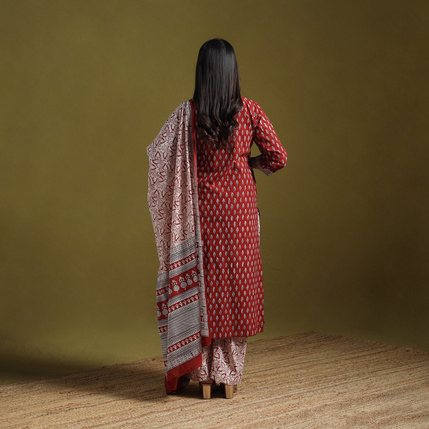 Natural Dyed Hand Block Bagh Print Cotton Suit Set with Dupatta for Women 07