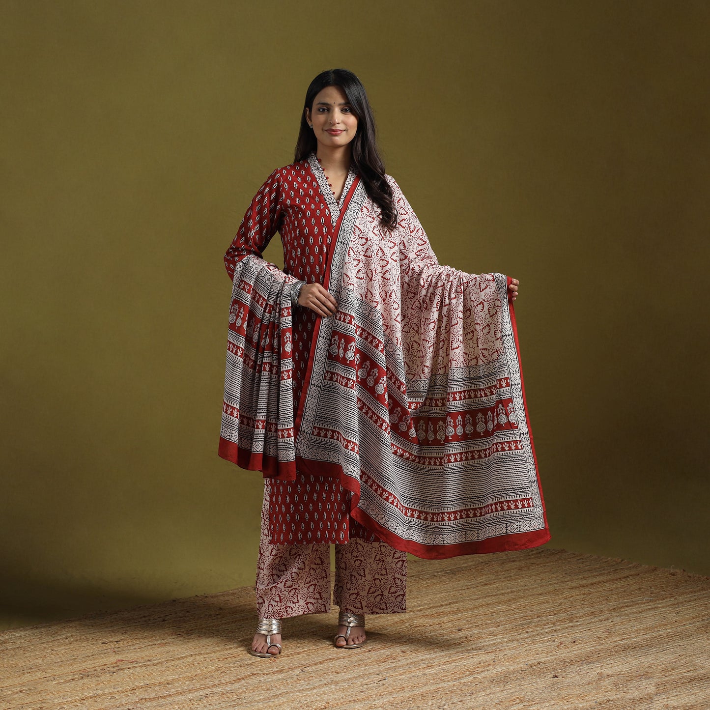 Natural Dyed Hand Block Bagh Print Cotton Suit Set with Dupatta for Women 07
