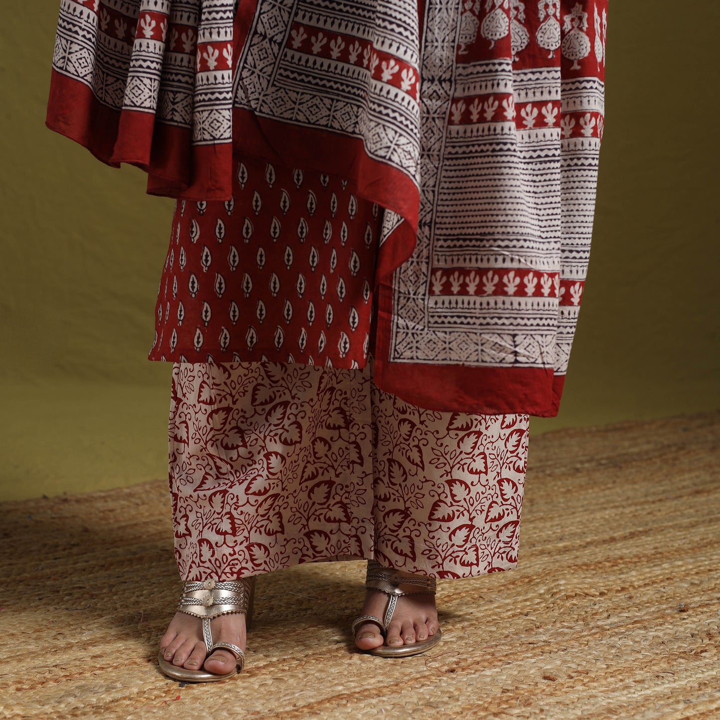 Natural Dyed Hand Block Bagh Print Cotton Suit Set with Dupatta for Women 07