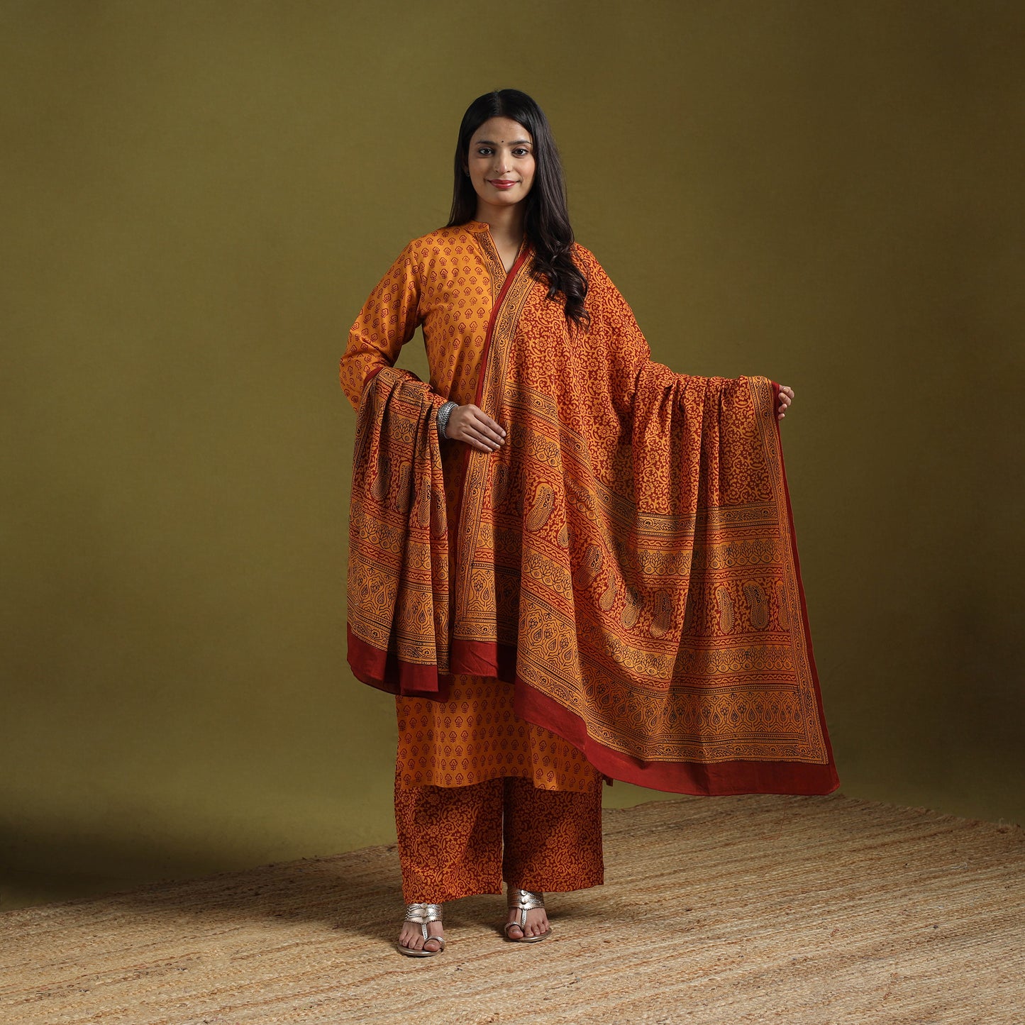 Natural Dyed Hand Block Bagh Print Cotton Suit Set with Dupatta for Women 22