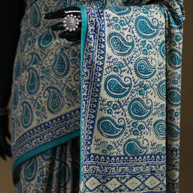 White - Gamthi Hand Block Print Pure Mul Cotton Saree with Blouse Piece 32