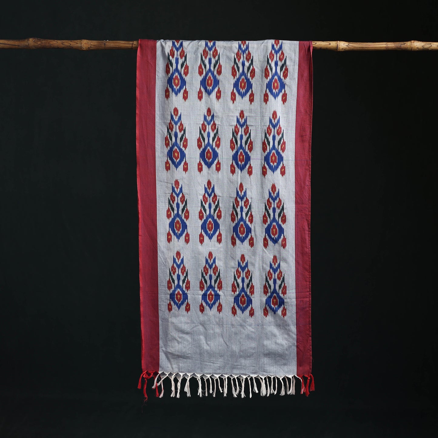 Pochampally Ikat Weave Cotton Stole 03