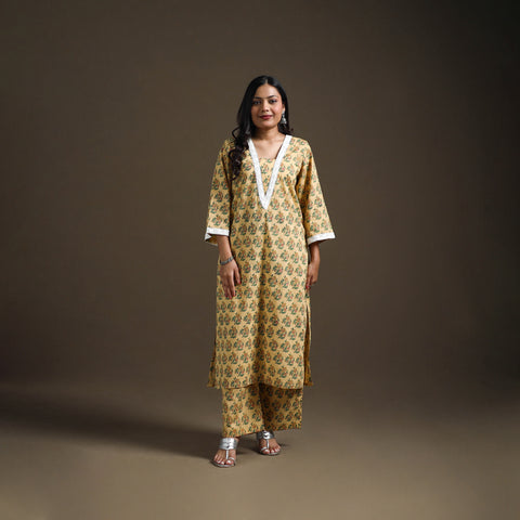 Yellow - Floral Sanganeri Print Cotton Lace Work Straight Kurta with Palazzo Set for women 09