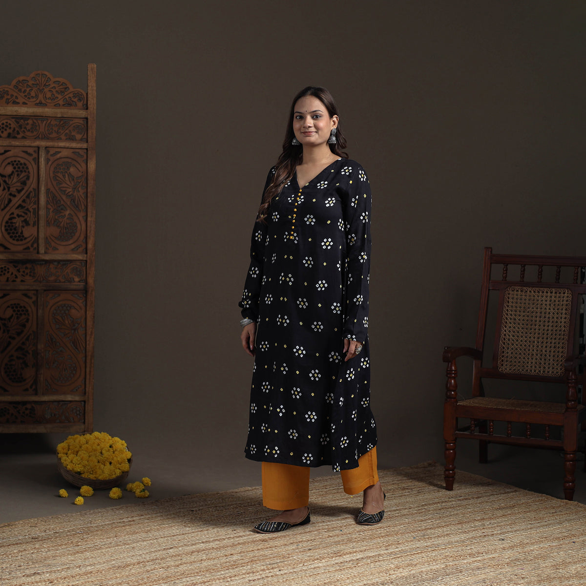 Bandhani Tie-Dye Cotton A-Line Long Kurta for Women 02