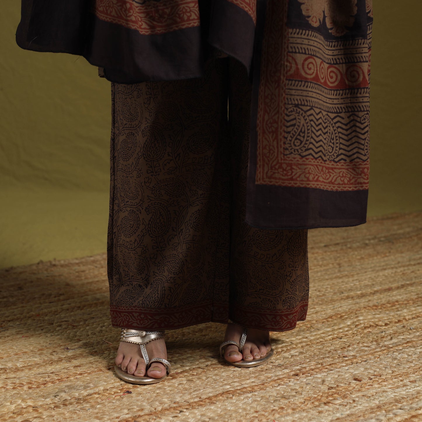Natural Dyed Hand Block Bagh Print Cotton Suit Set with Dupatta for Women 19