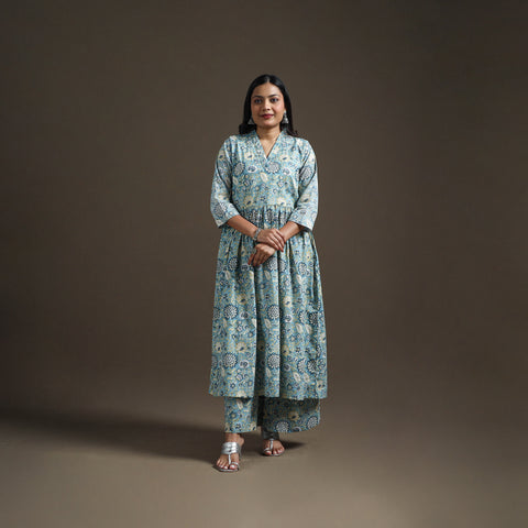 Blue - Floral Sanganeri Print Cotton Flared Kurta with Palazzo Set for women 16