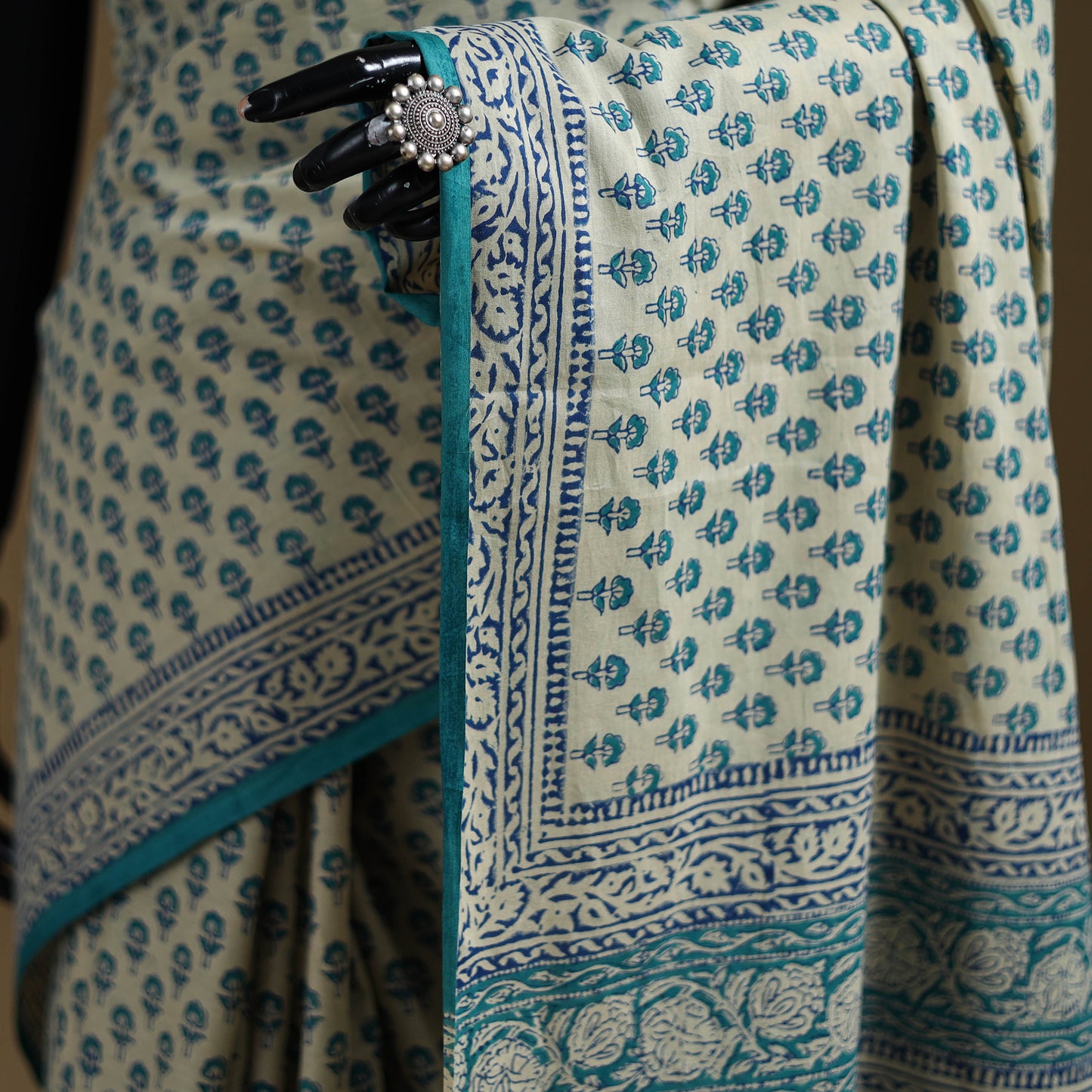 White - Gamthi Hand Block Print Pure Mul Cotton Saree with Blouse Piece 37