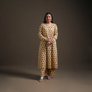 Yellow - Floral Sanganeri Print Cotton A-Line Kurta with Palazzo Set for women 15