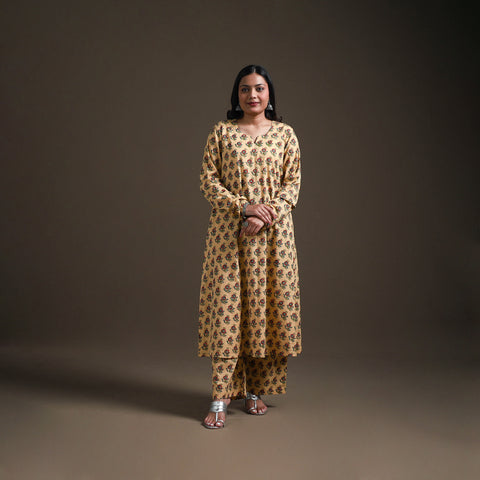 Yellow - Floral Sanganeri Print Cotton A-Line Kurta with Palazzo Set for women 15