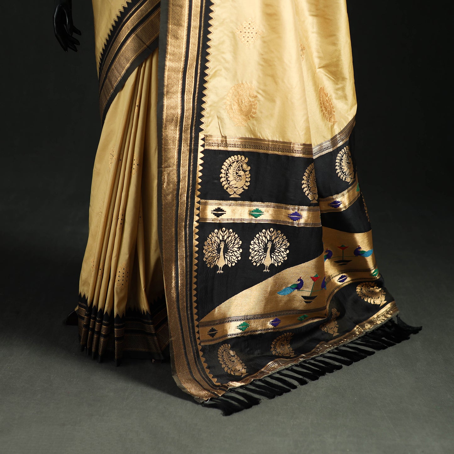 Bangalore Silk Zari Border Saree 16
