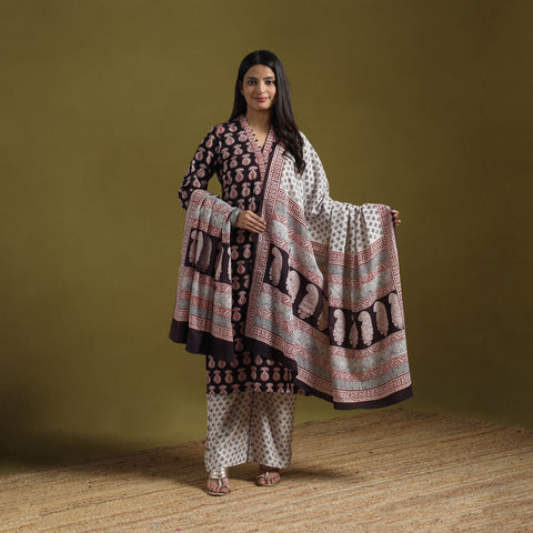 Natural Dyed Hand Block Bagh Print Cotton Suit Set with Dupatta for Women 09
