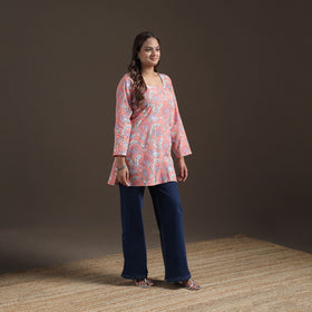 Sanganeri Floral Print Cotton Short Kurta for Women 11