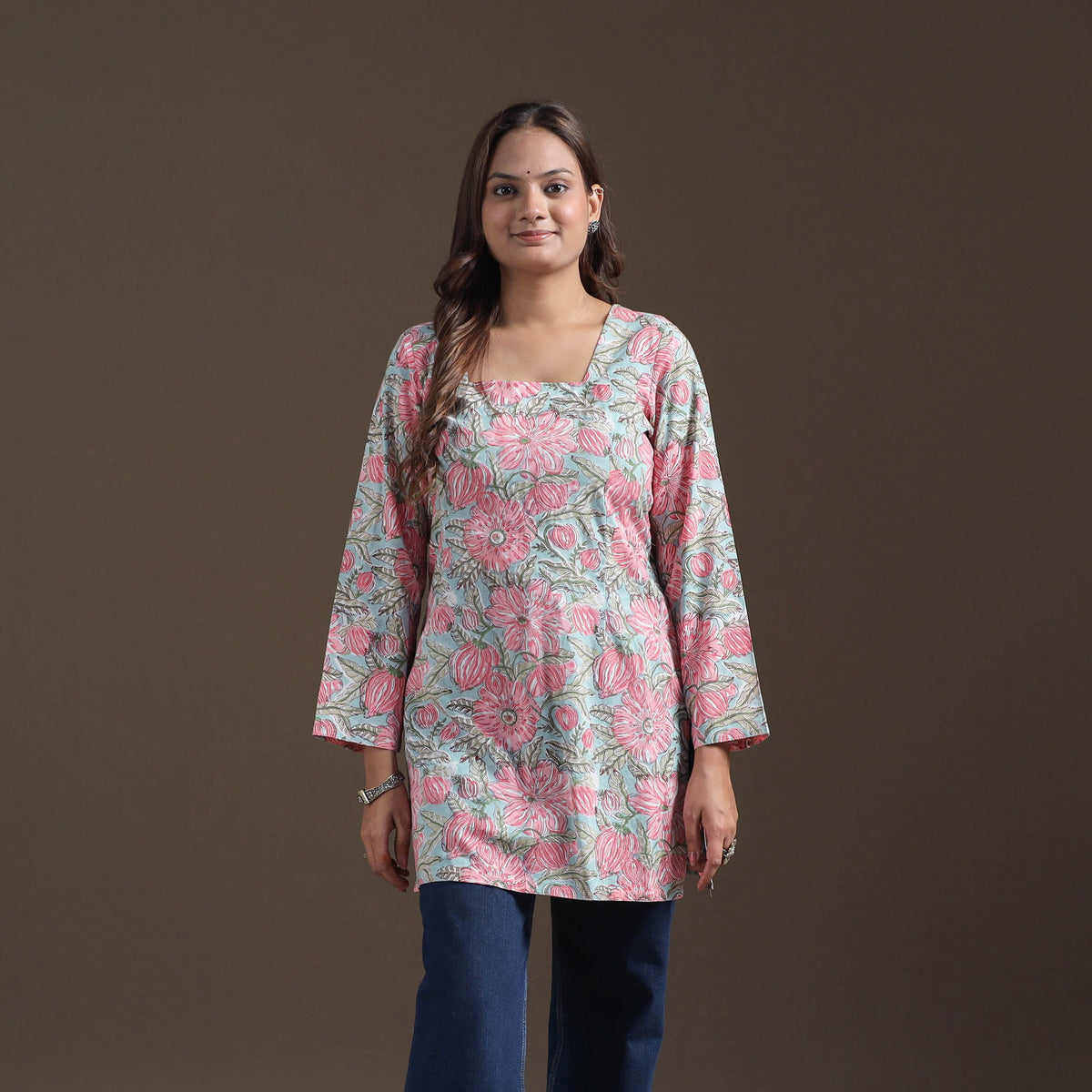 Sanganeri Floral Print Cotton Short Kurta for Women 14