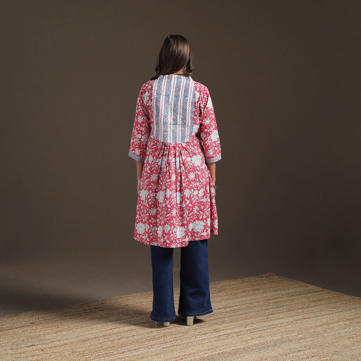 Sanganeri Floral Print Cotton A-Line Kurta for Women 04