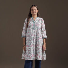 Sanganeri Floral Print Cotton A-Line Kurta for Women 01