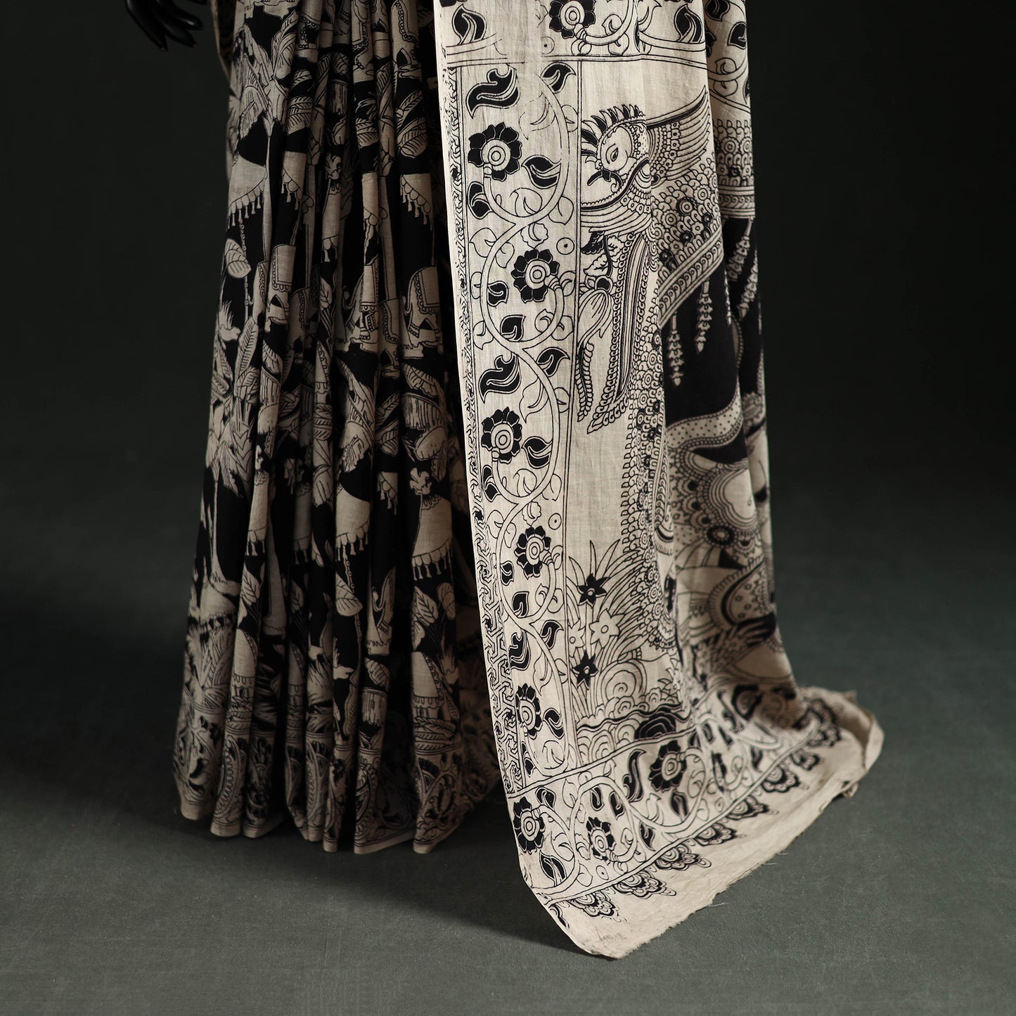Cotton Saree in Kalamkari Print 02