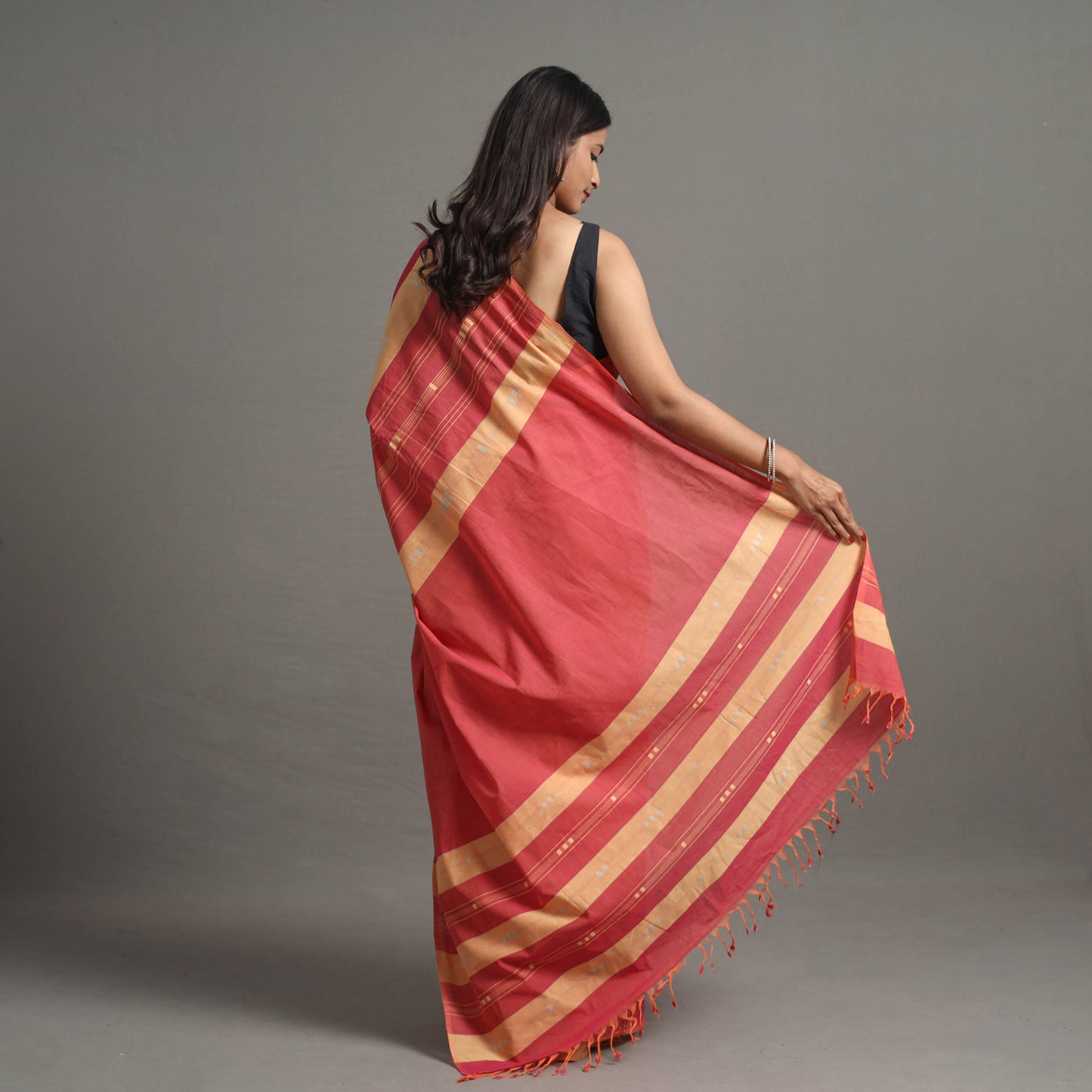 Buti Cotton Handloom Saree 94