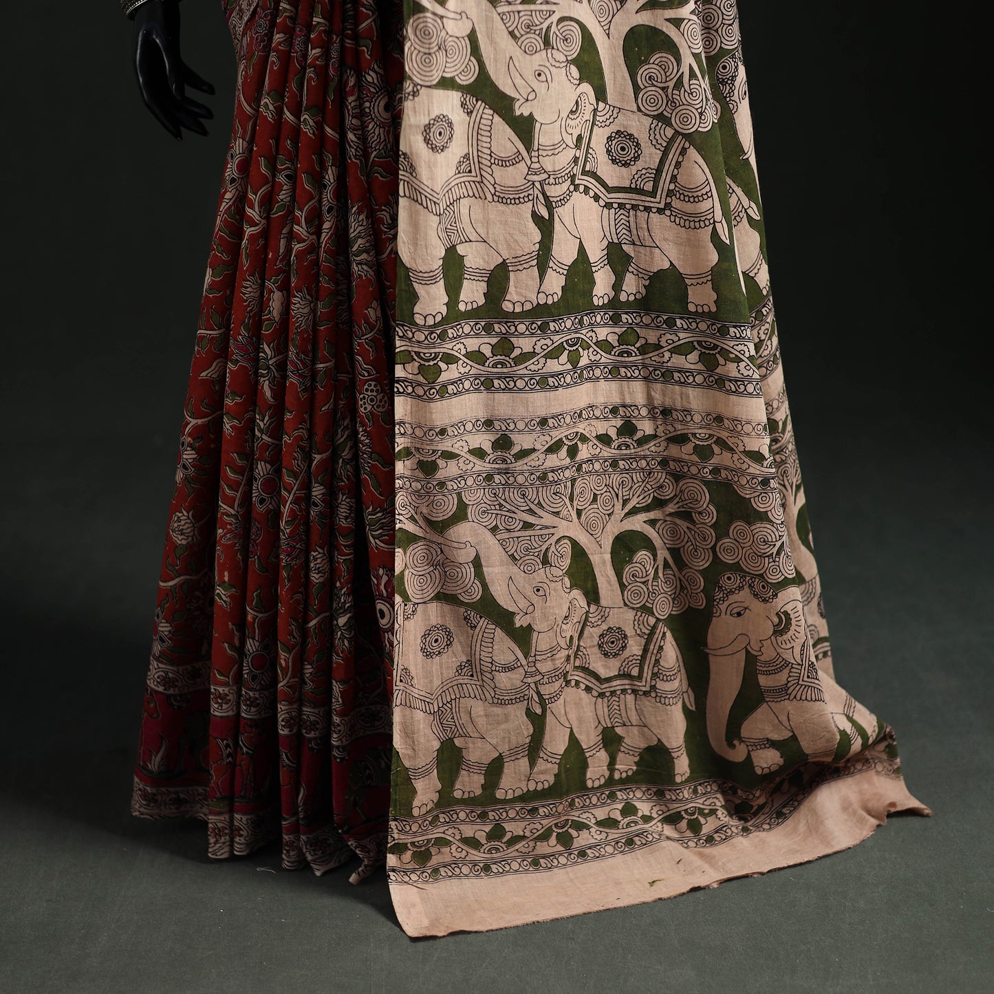 Cotton Saree in Kalamkari Print 05