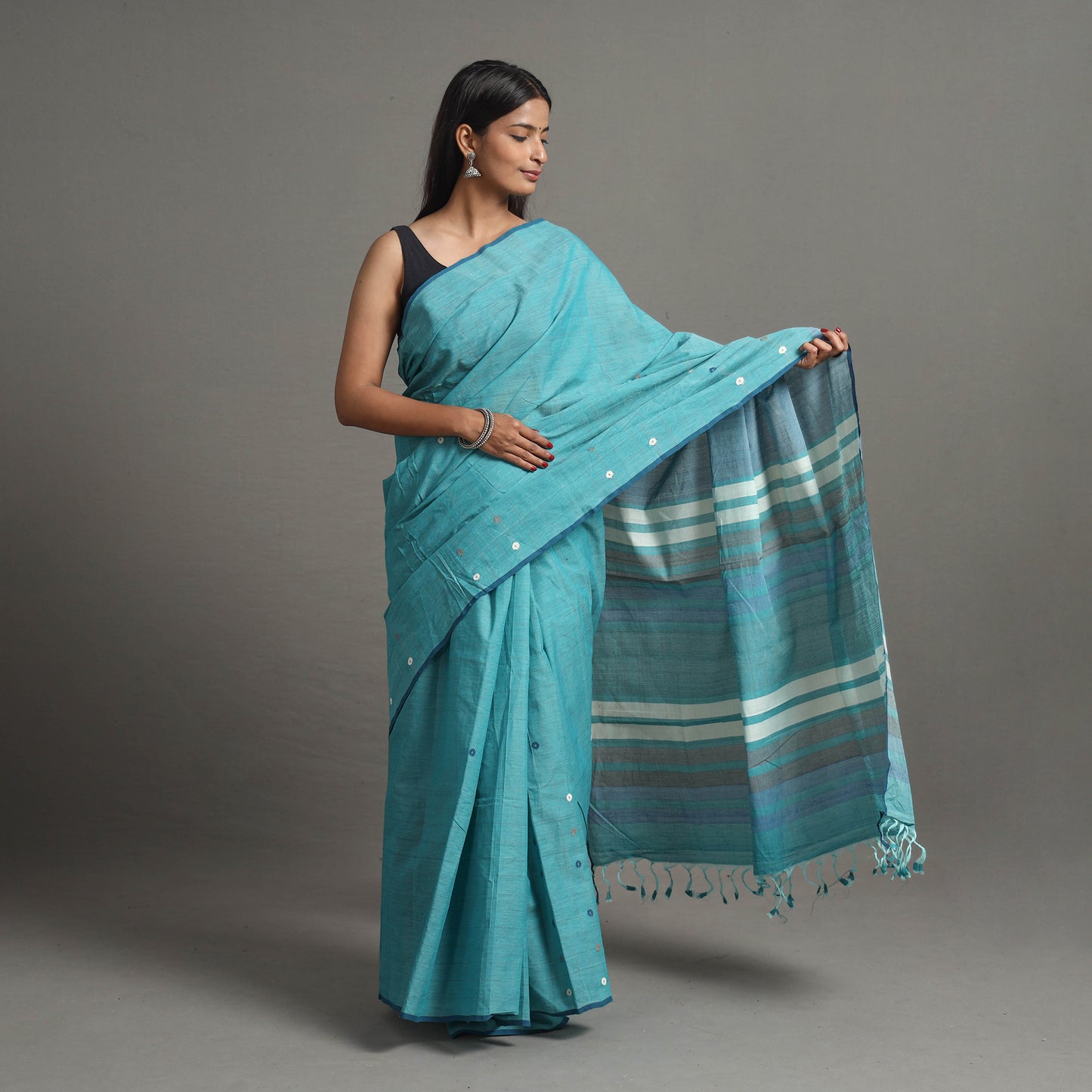 Buti Cotton Handloom Saree 98