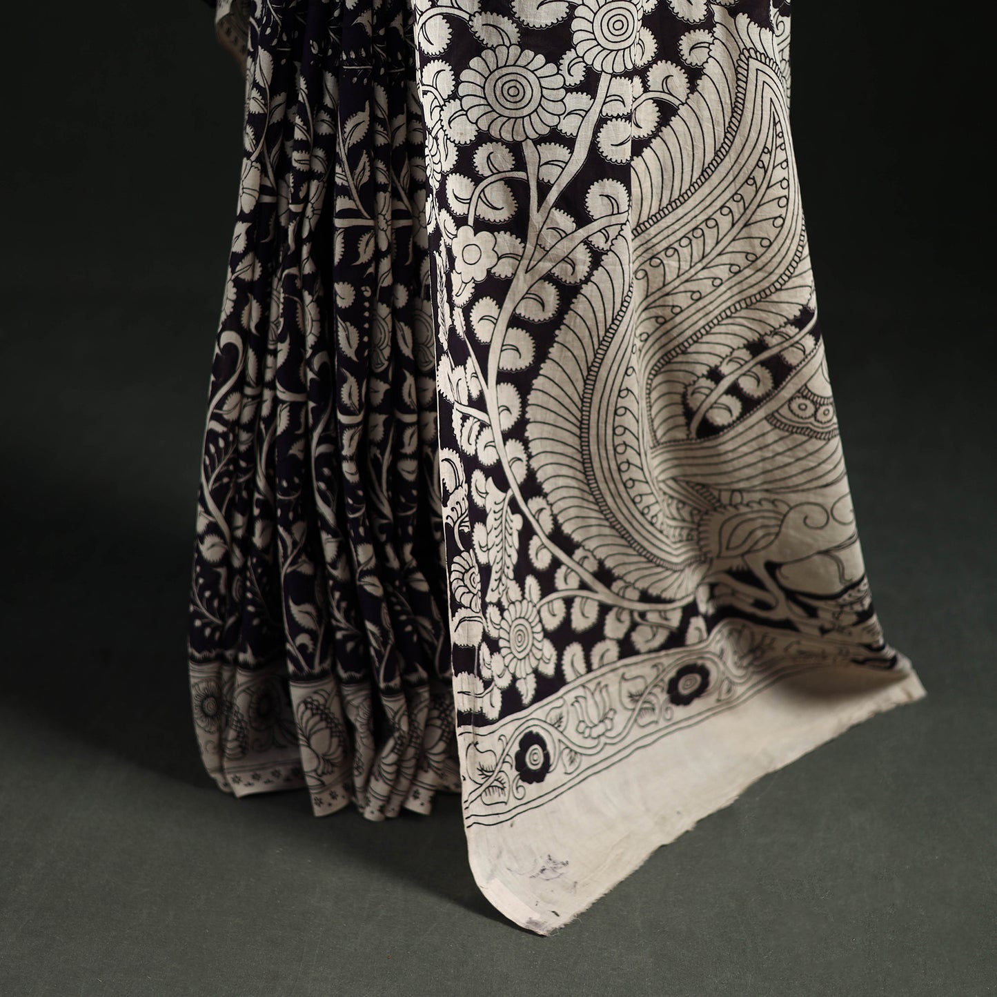 Cotton Saree in Kalamkari Print 09