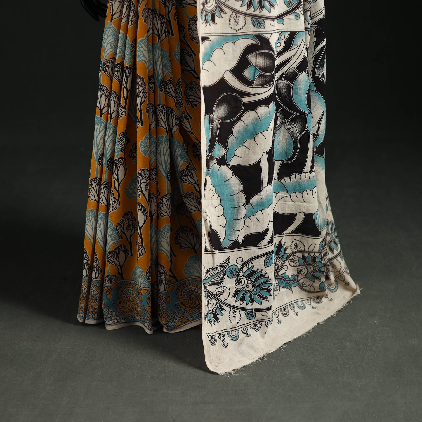 Cotton Saree in Kalamkari Print  16