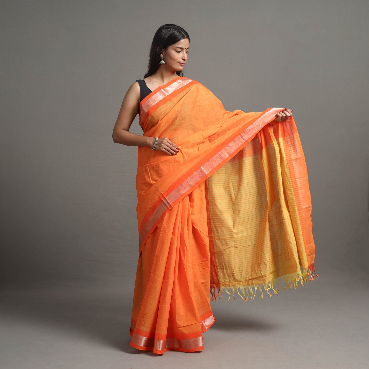 Kacheta Zari Dobby Cotton Handloom Saree 105