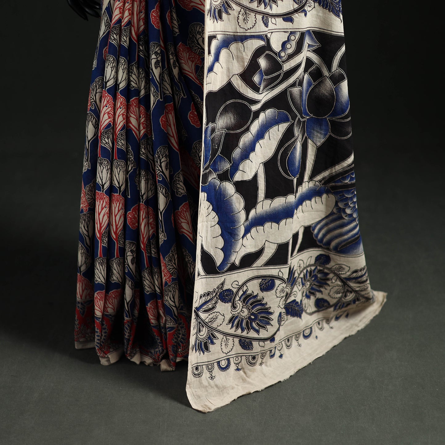 Cotton Saree in Kalamkari Print  18