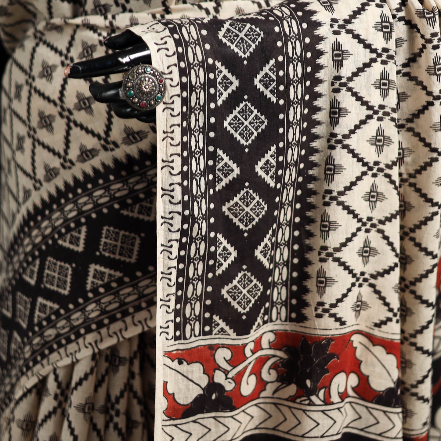 Cotton Saree in Kalamkari Print  20