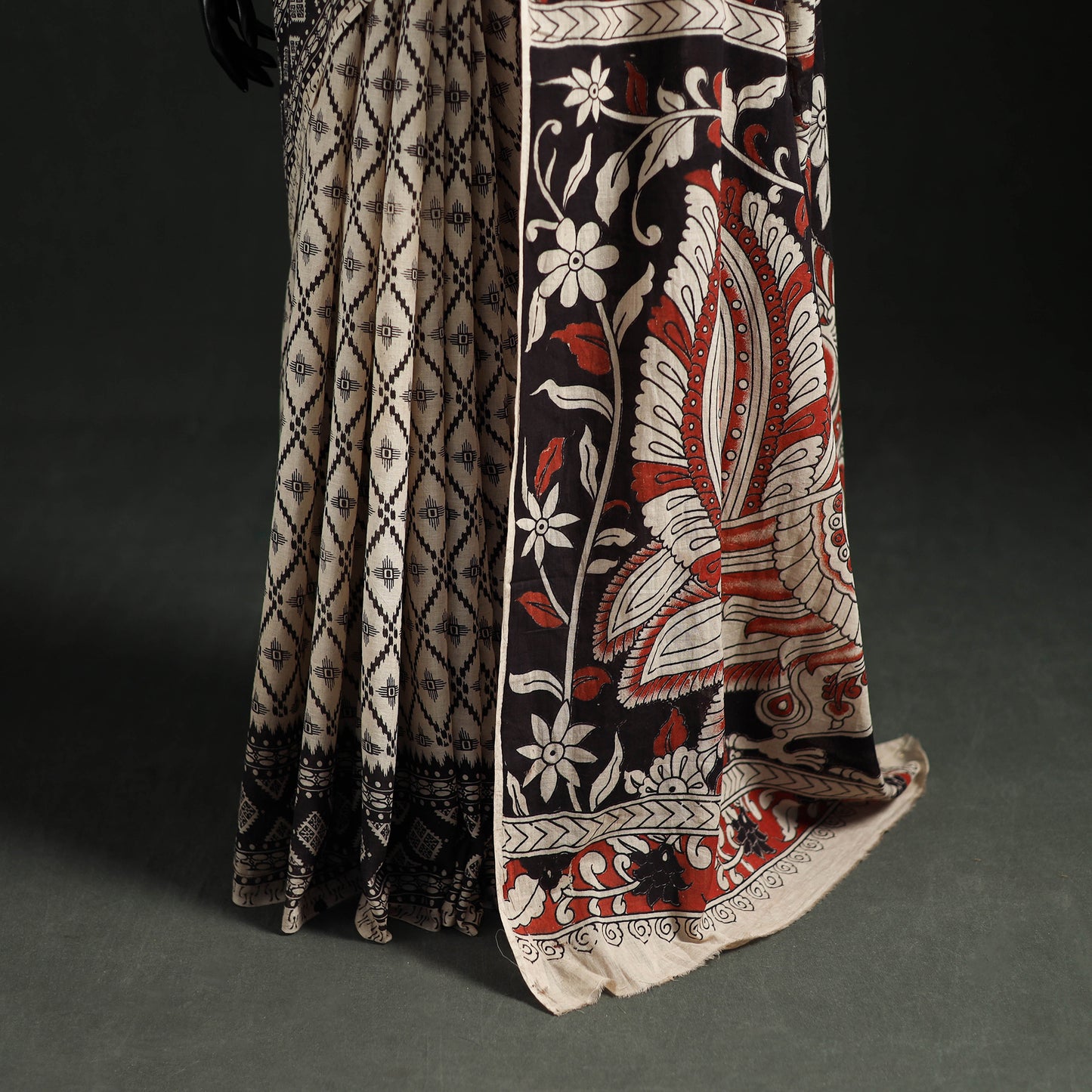 Cotton Saree in Kalamkari Print  20