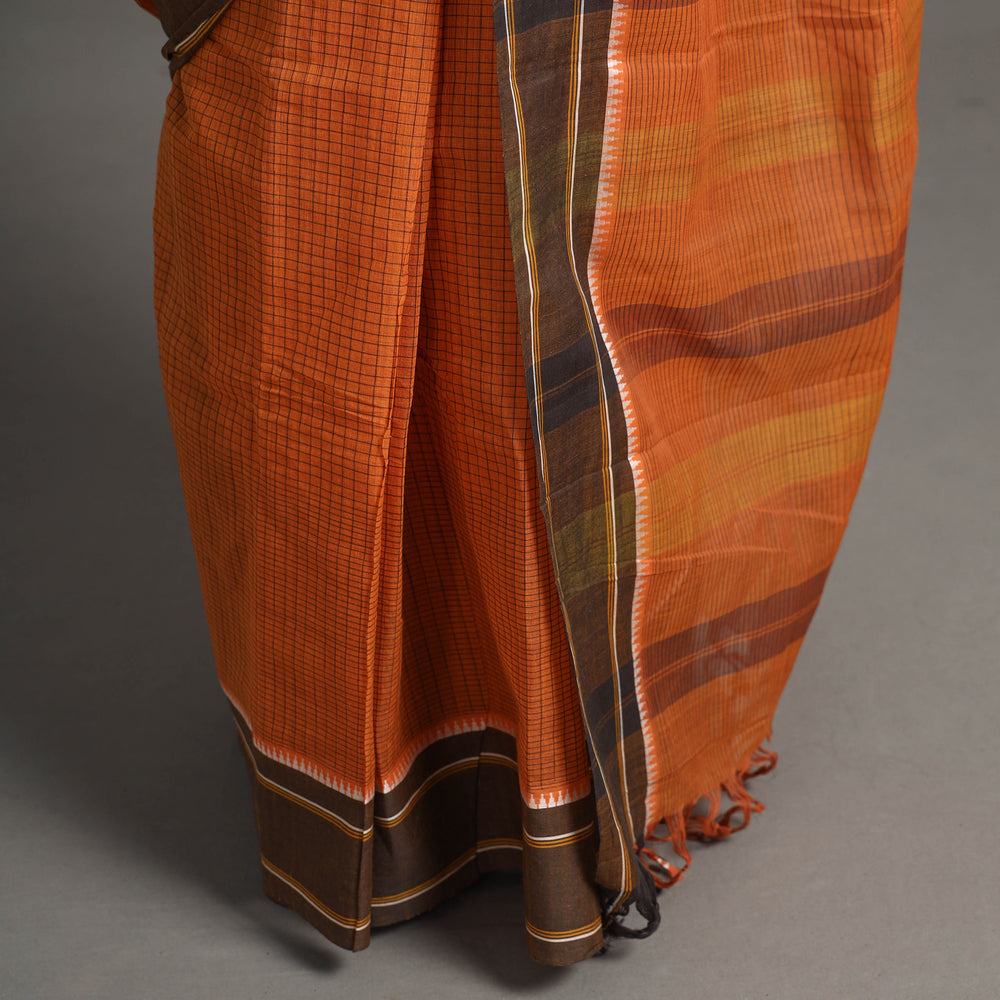 Narayanpet Small Chequered Dobby Cotton Handloom Saree 108