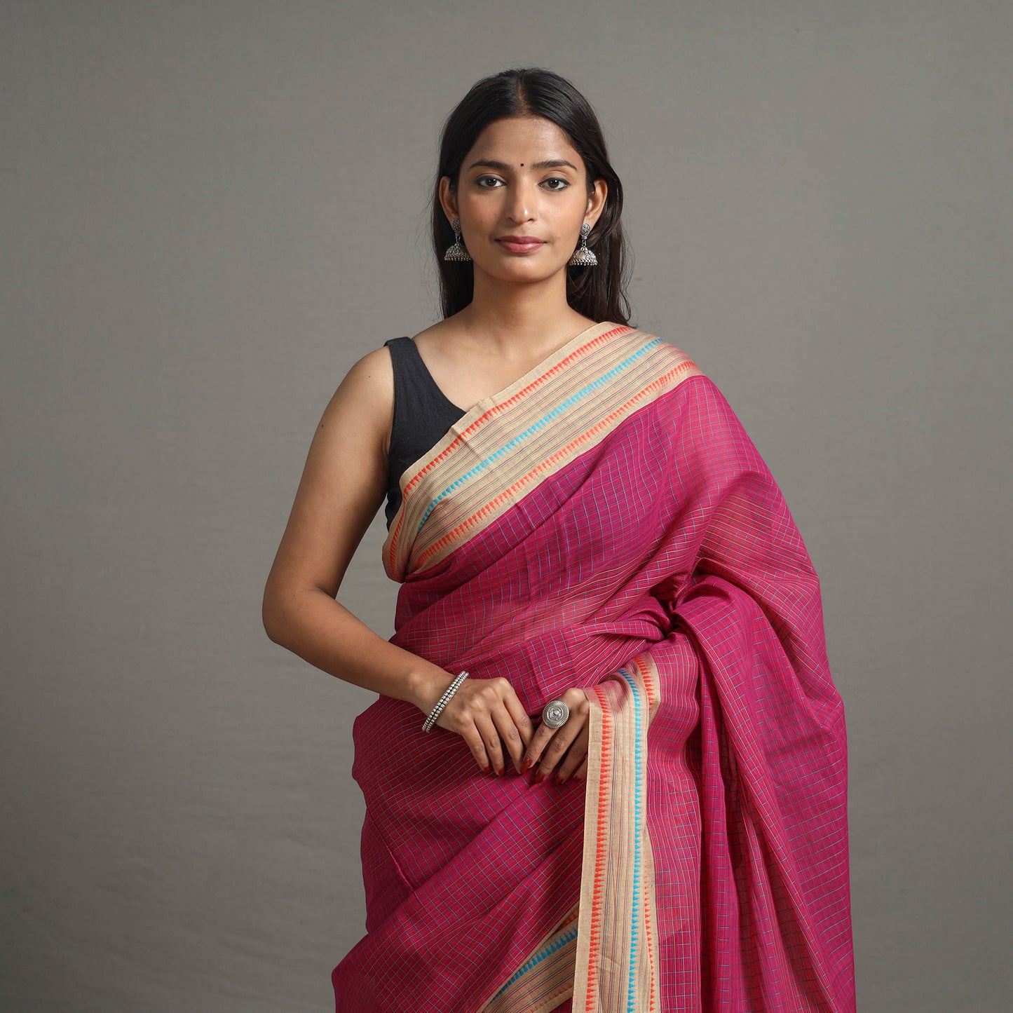 Narayanpet Checks Chakkar Dobby Cotton Handloom Saree 109