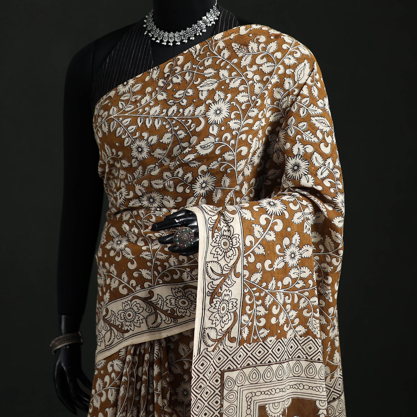Cotton Saree in Kalamkari Print  27