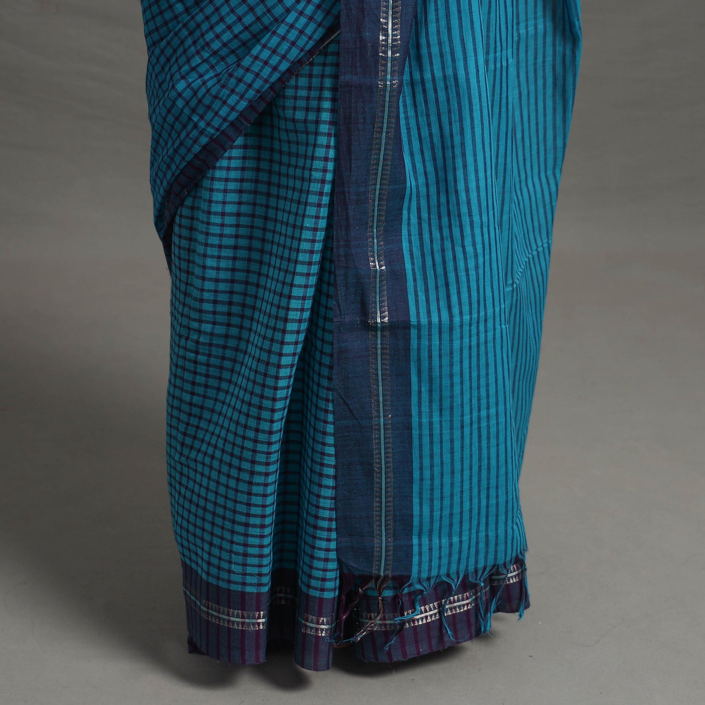 Narayanpet Small Chequered Dobby Cotton Handloom Saree 112