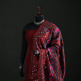 Phulkari Hand Embroidered Chanderi Silk Dupatta 10